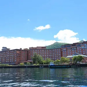 Ryokan Manseikaku Lakeside Terrace